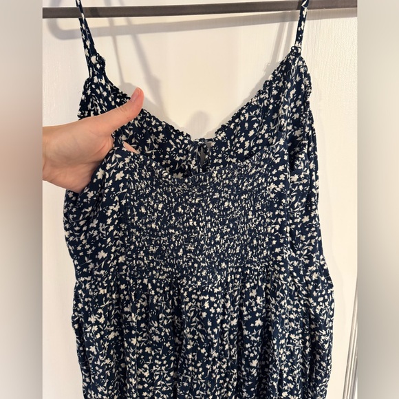 NWOT Blue/White Old Navy Floral Dress - Picture 9 of 14